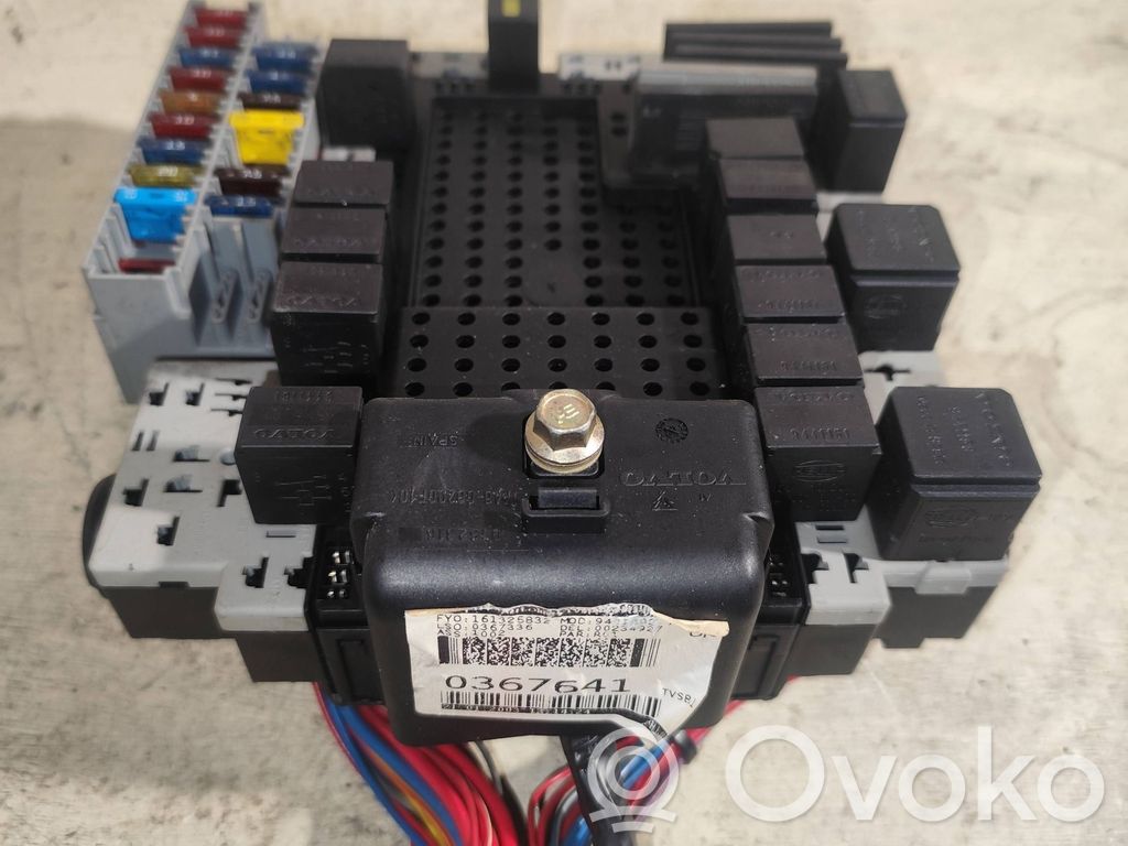Volvo V70 Saugiklių blokas 
