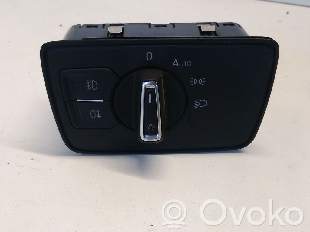 Volkswagen PASSAT B8 Light switch 