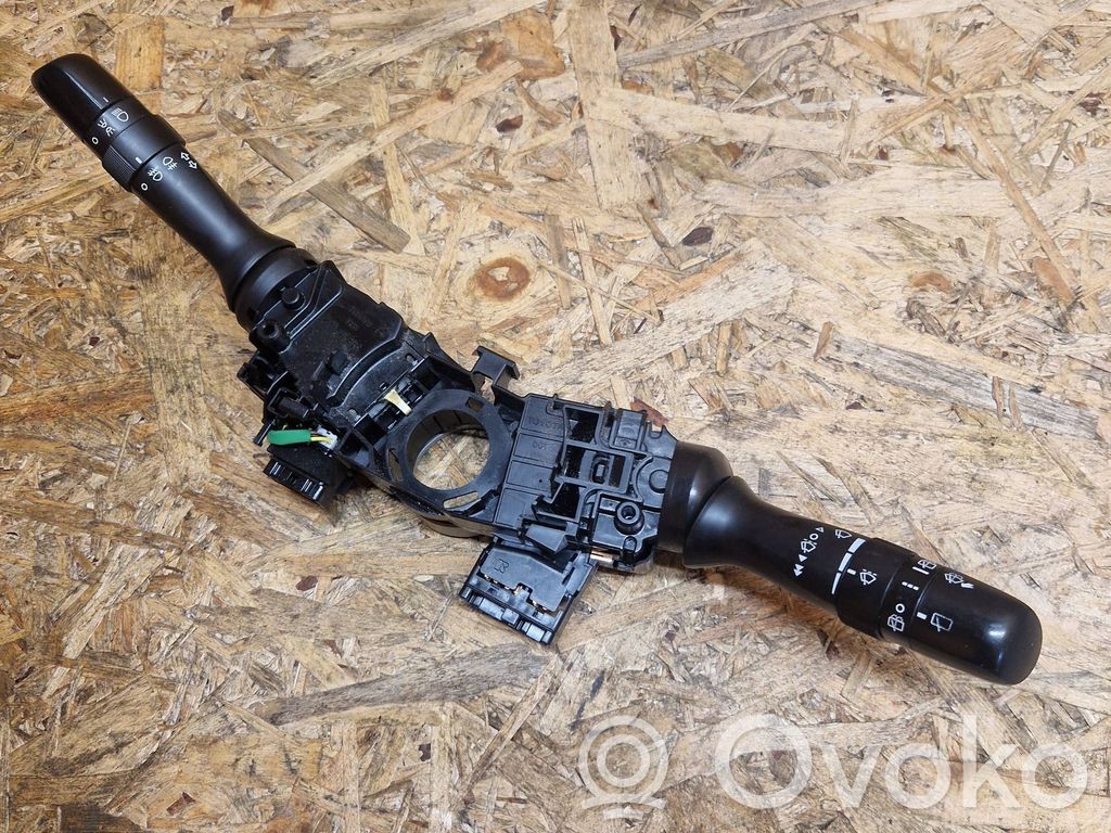 Toyota Verso Indicator stalk 