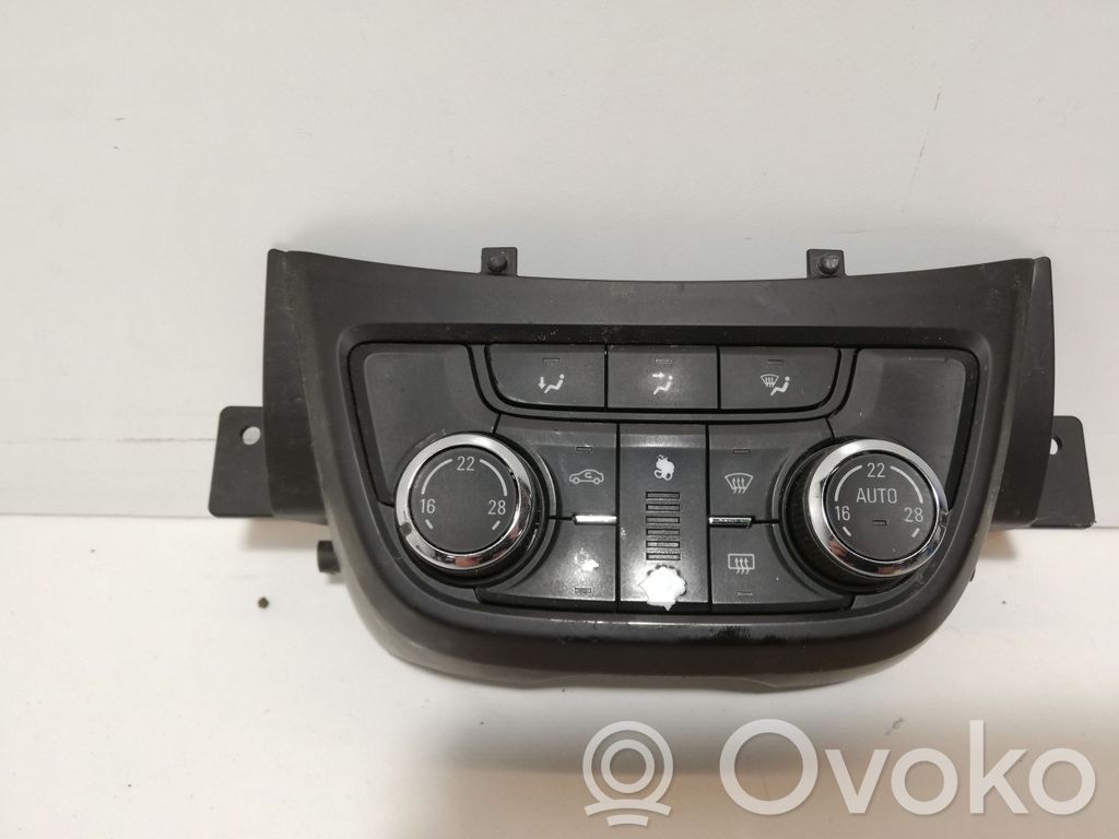 Opel Zafira C Climate control unit 