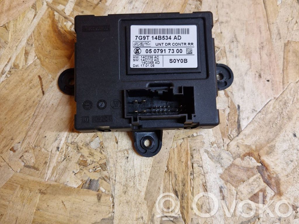 Ford S-MAX Door control unit/module 