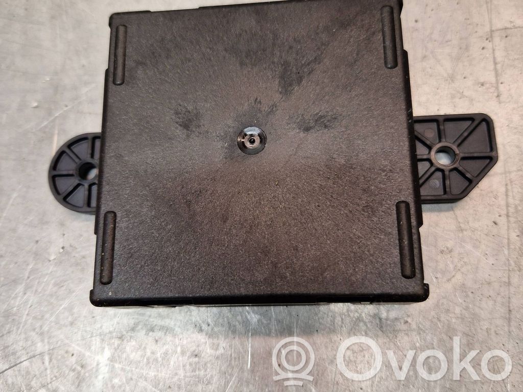 Chrysler Pacifica Sliding door control unit/module 