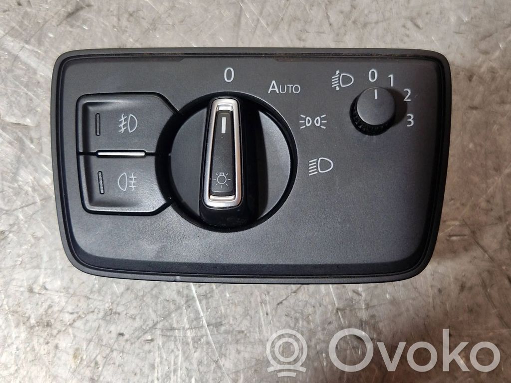 Volkswagen PASSAT B8 Light switch 