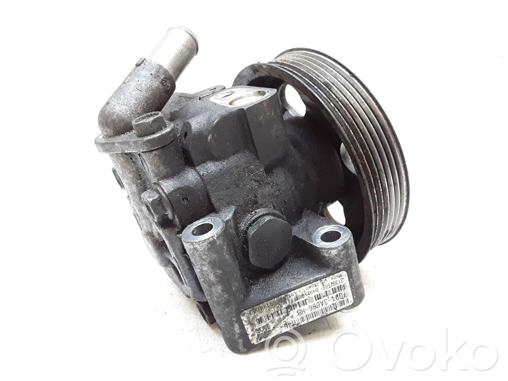 Volvo V70 Bomba de dirección hidráulica 