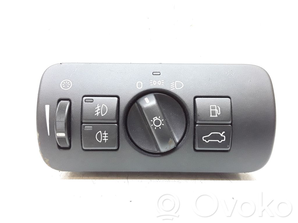 Volvo V70 Light switch 