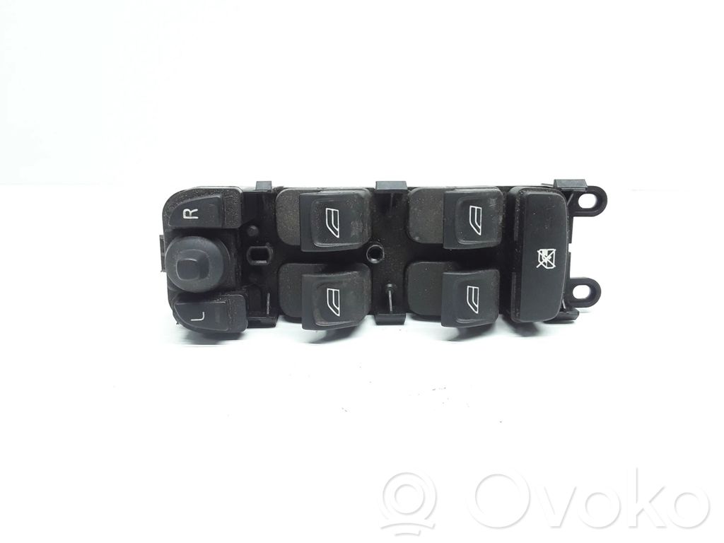 Volvo XC70 Electric window control switch 