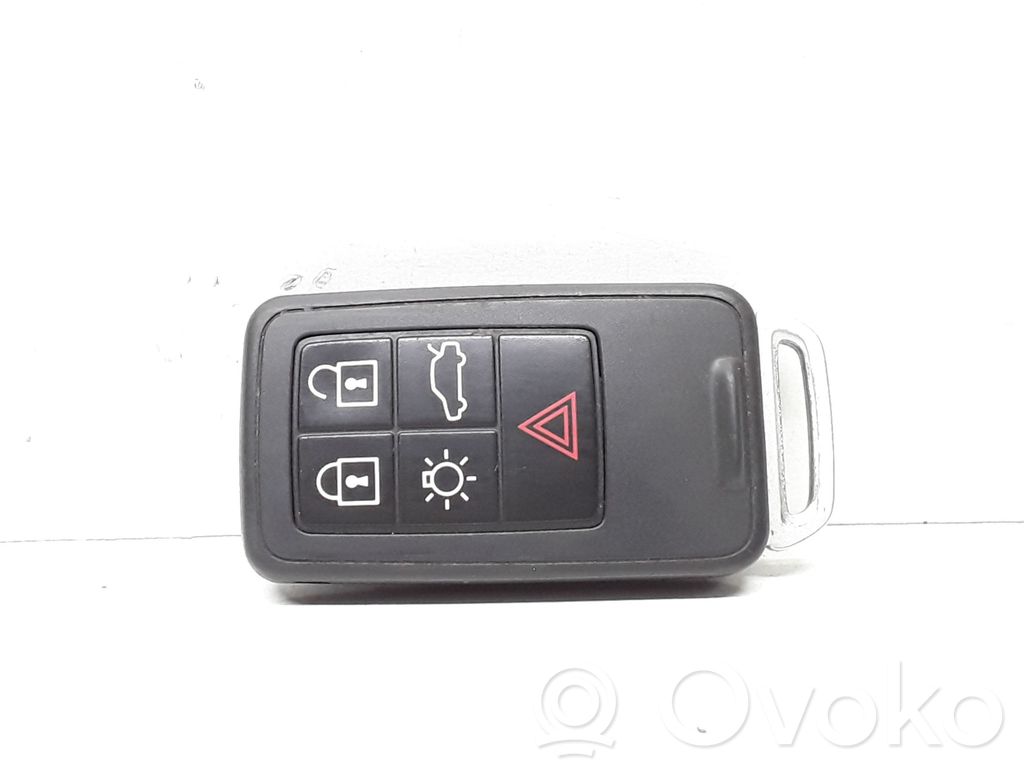 Volvo V40 Cross country Ignition key/card 