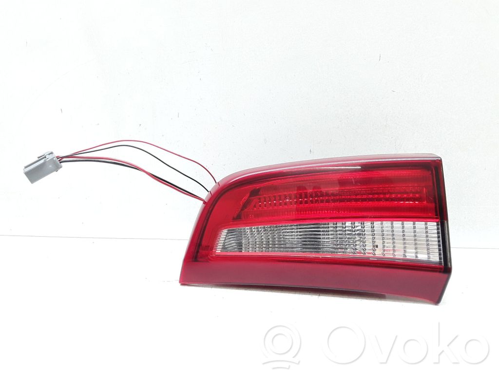 Volvo S60 Tailgate rear/tail lights 