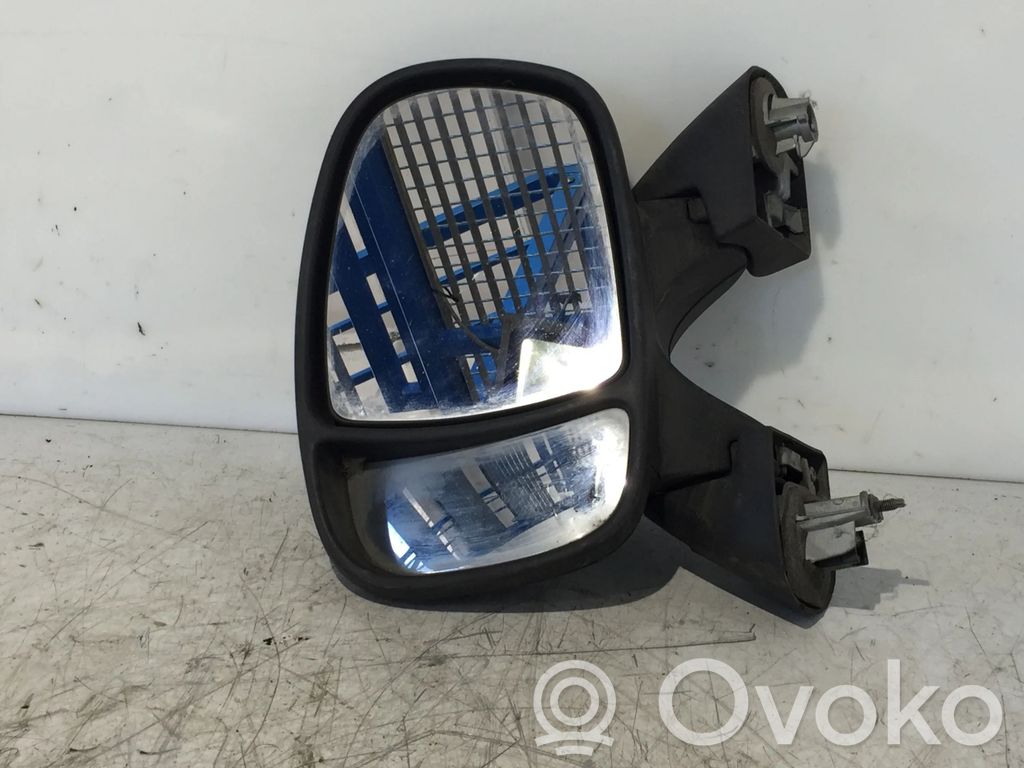 Opel Vivaro Front door electric wing mirror 