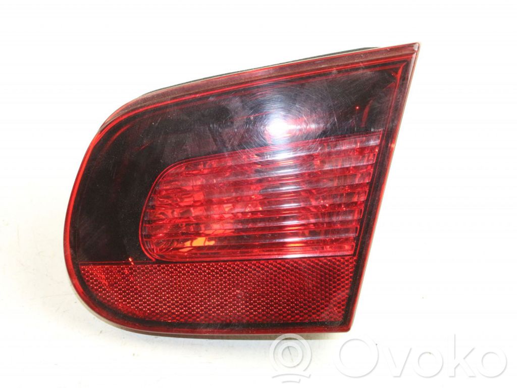 Volkswagen Eos Lampă spate în capacul portbagajului 