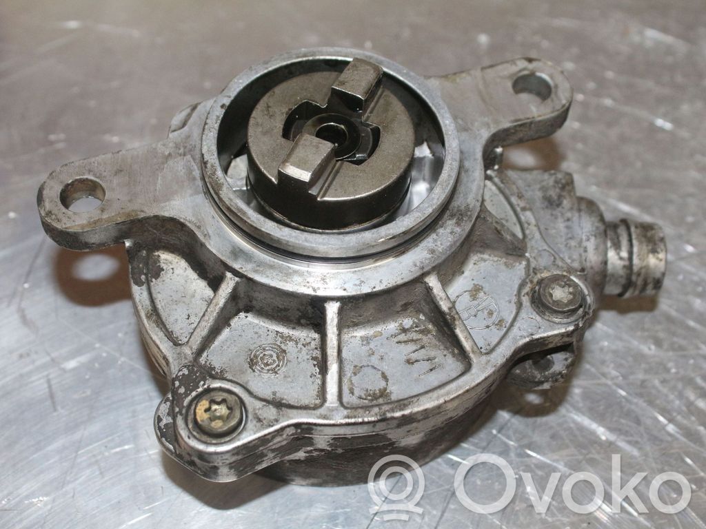 Nissan Primastar Vacuum pump 