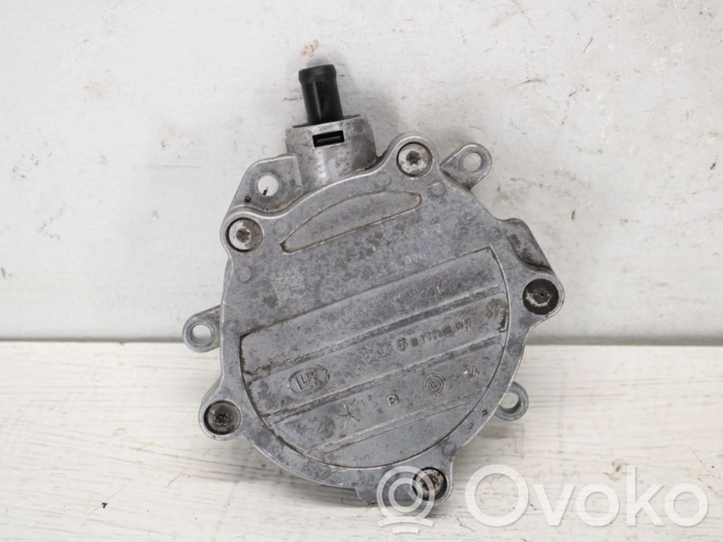 Audi A6 S6 C6 4F Pompe à vide 