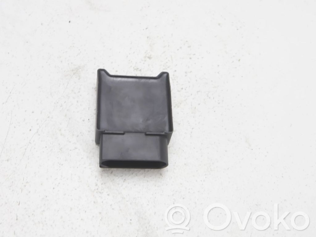 Volkswagen PASSAT B7 Fuel injection pump control unit/module 