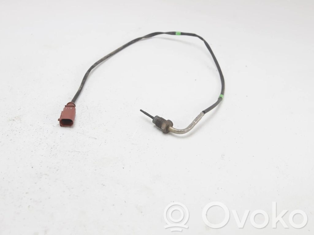 Volkswagen PASSAT B7 Izplūdes gāzu temperatūras sensors 