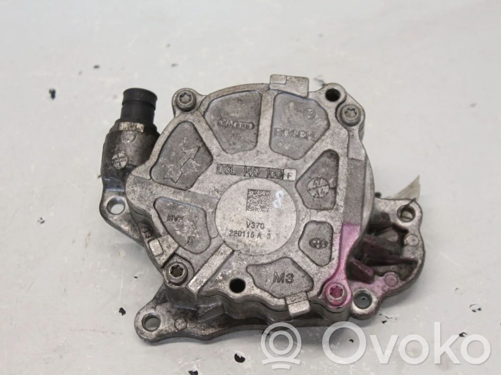 Volkswagen Touran II Vacuum pump 