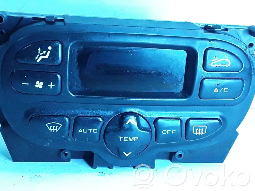 Peugeot 206 Climate control unit 