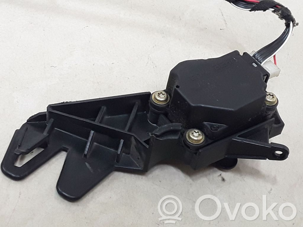 Volvo S60 Oro sklendės varikliukas 