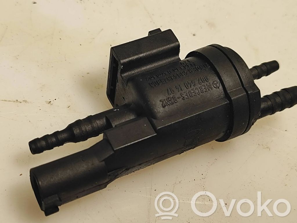 Mercedes-Benz CLK A209 C209 Valve vacuum 