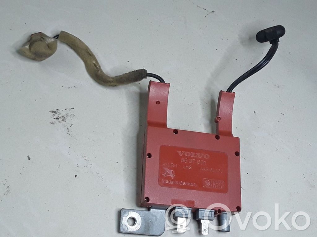 Volvo S60 Antenos stiprintuvas 