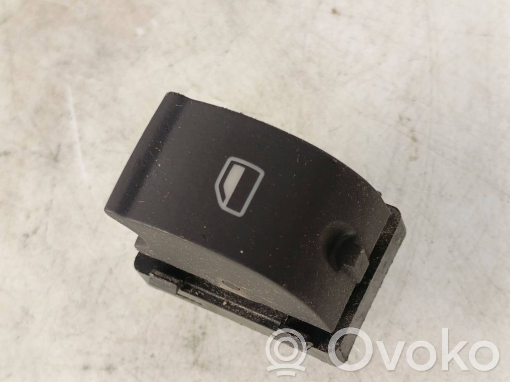 Audi A4 S4 B7 8E 8H Electric window control switch 