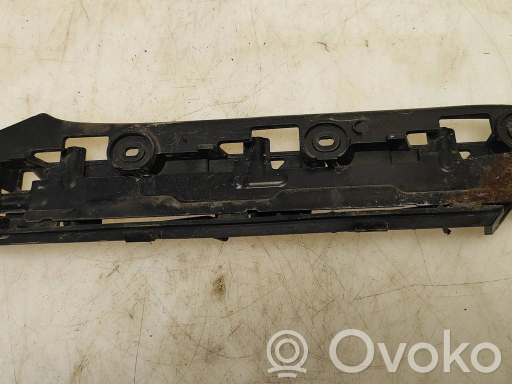 Volkswagen Touran I Front bumper mounting bracket 
