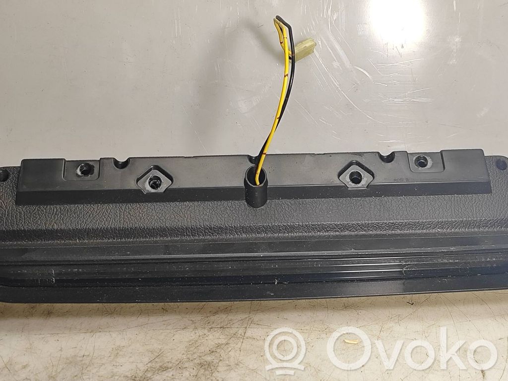 Subaru Forester SH Third/center stoplight 