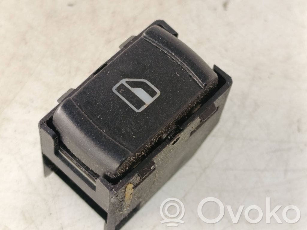 Volkswagen Golf IV Electric window control switch 