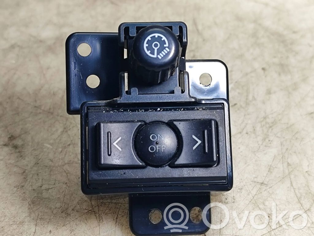 Lexus IS 220D-250-350 Panel lighting control switch 