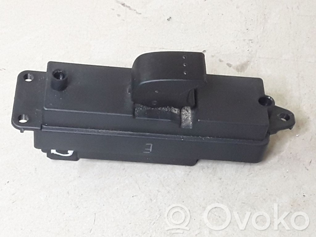 Mazda 3 I Electric window control switch 