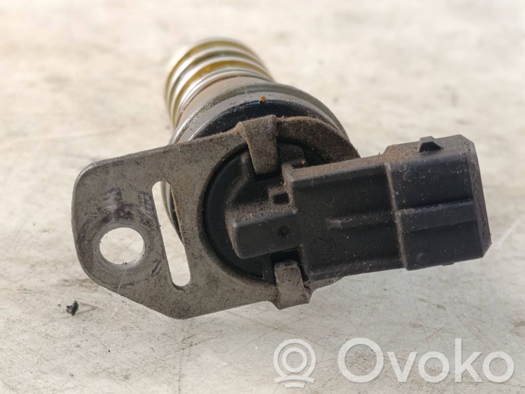 BMW 1 E81 E87 Camshaft vanos timing valve 