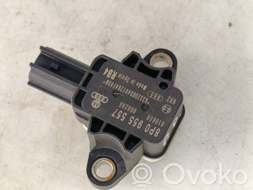 Audi A4 S4 B7 8E 8H Czujnik uderzenia Airbag 