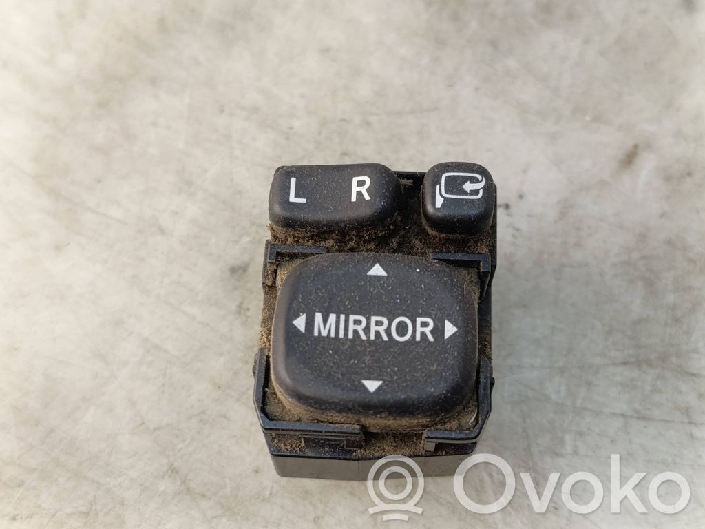 Lexus IS 220D-250-350 Wing mirror switch 