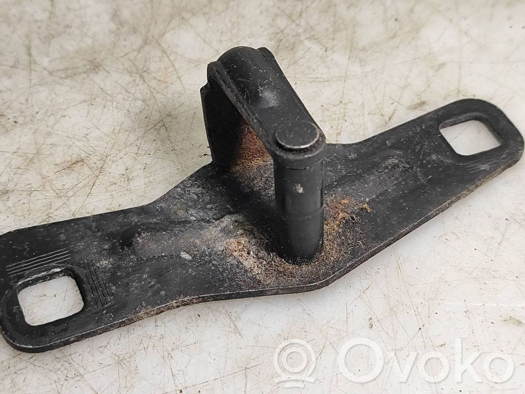 Audi A6 S6 C6 4F Loading door lock loop/hook striker 