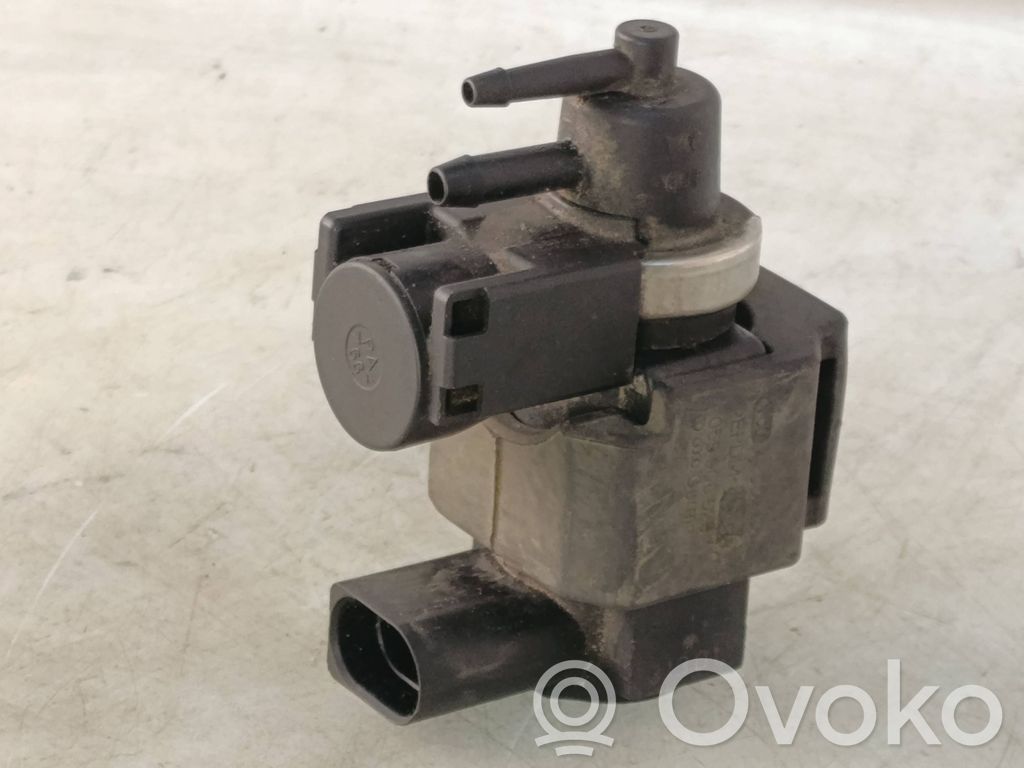 Audi A6 S6 C6 4F Electroválvula del turbo 