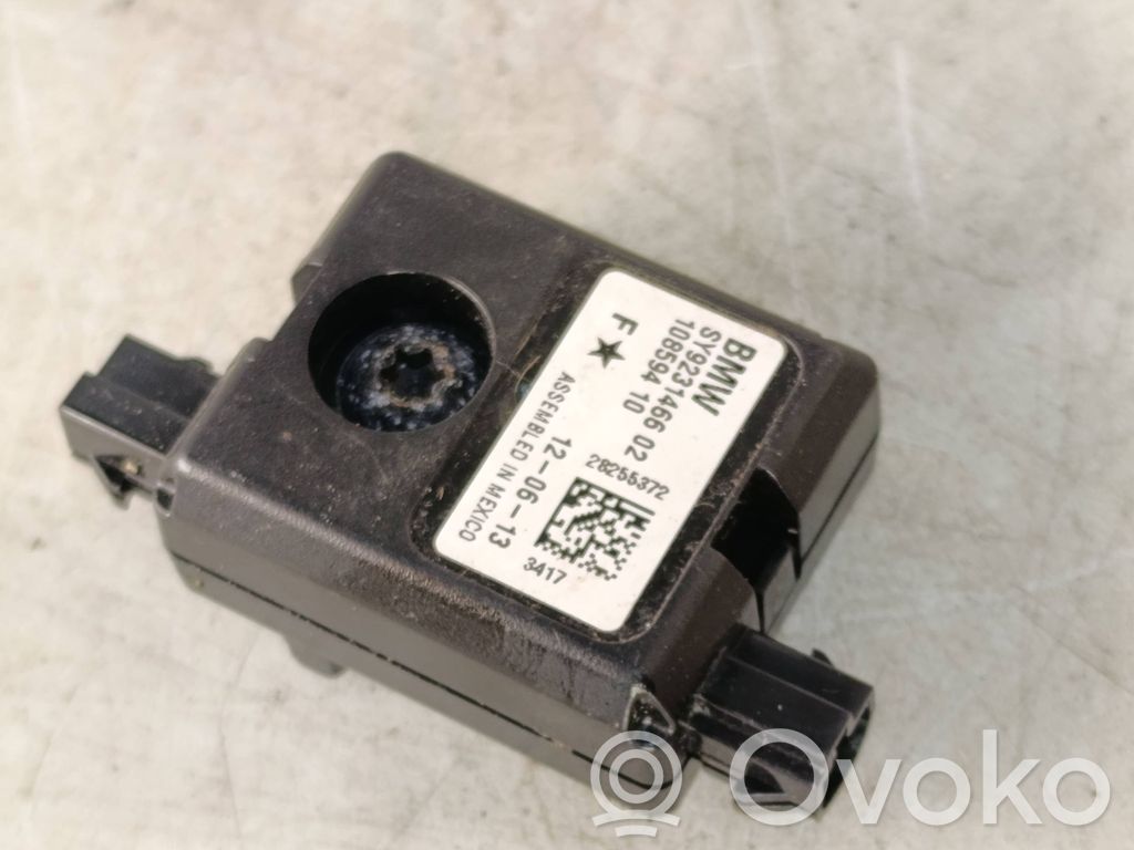 BMW 4 F32 F33 Antenas pastiprinātājs 
