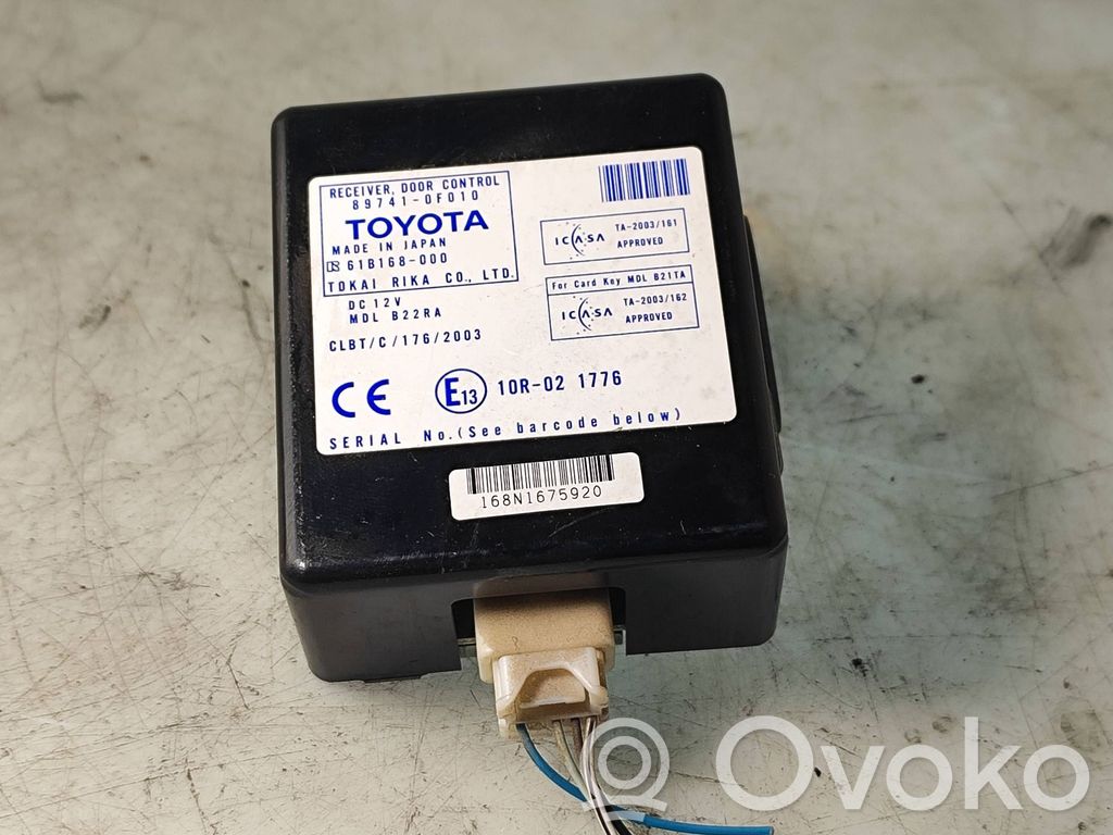 Toyota Corolla Verso AR10 Door control unit/module 