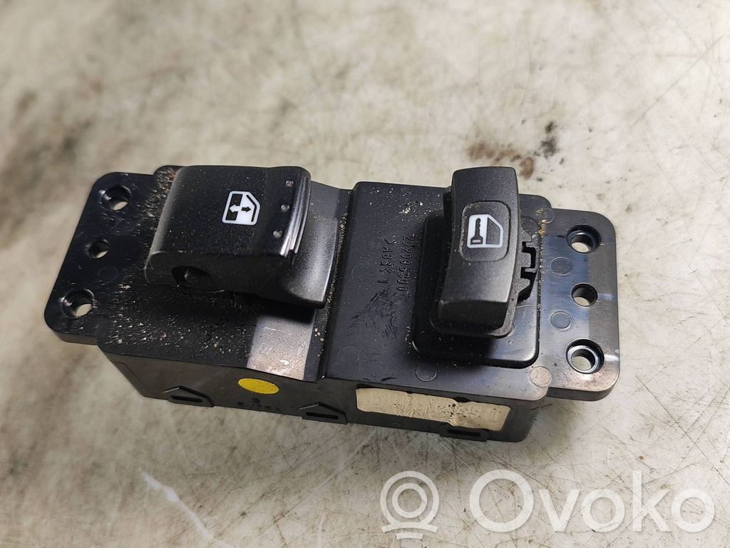 SsangYong Actyon Electric window control switch 