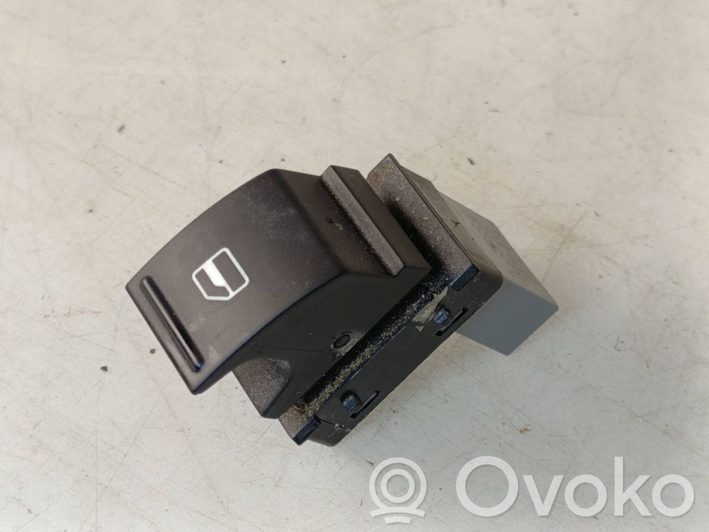 Volkswagen PASSAT B7 Electric window control switch 