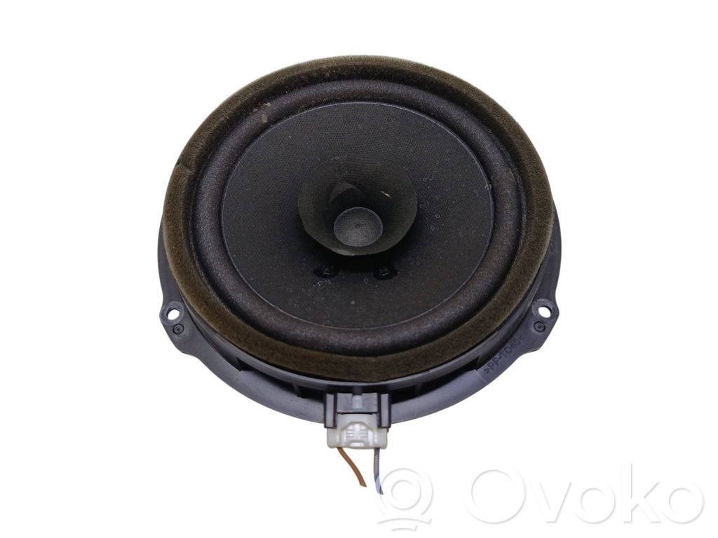 Ford Focus Altavoz de la puerta trasera 