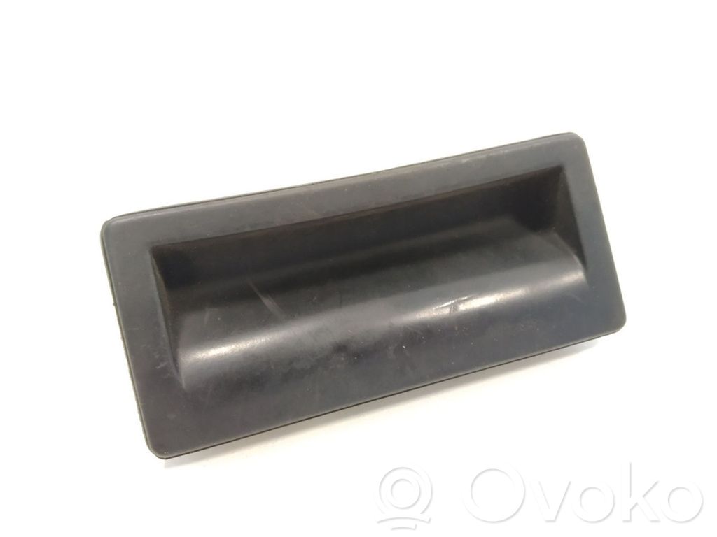 Audi Q3 8U Tailgate opening switch 
