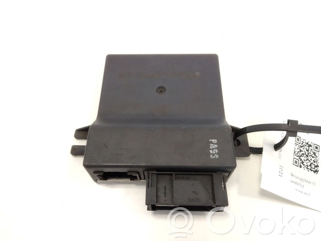 Audi A6 S6 C6 4F Gateway control module 