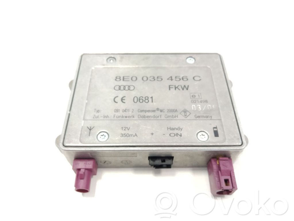 Audi A5 8T 8F Antenos stiprintuvas 