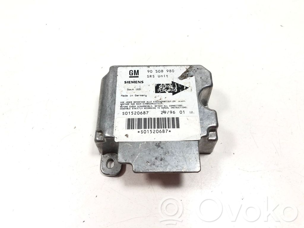Opel Vectra B Airbag control unit/module 