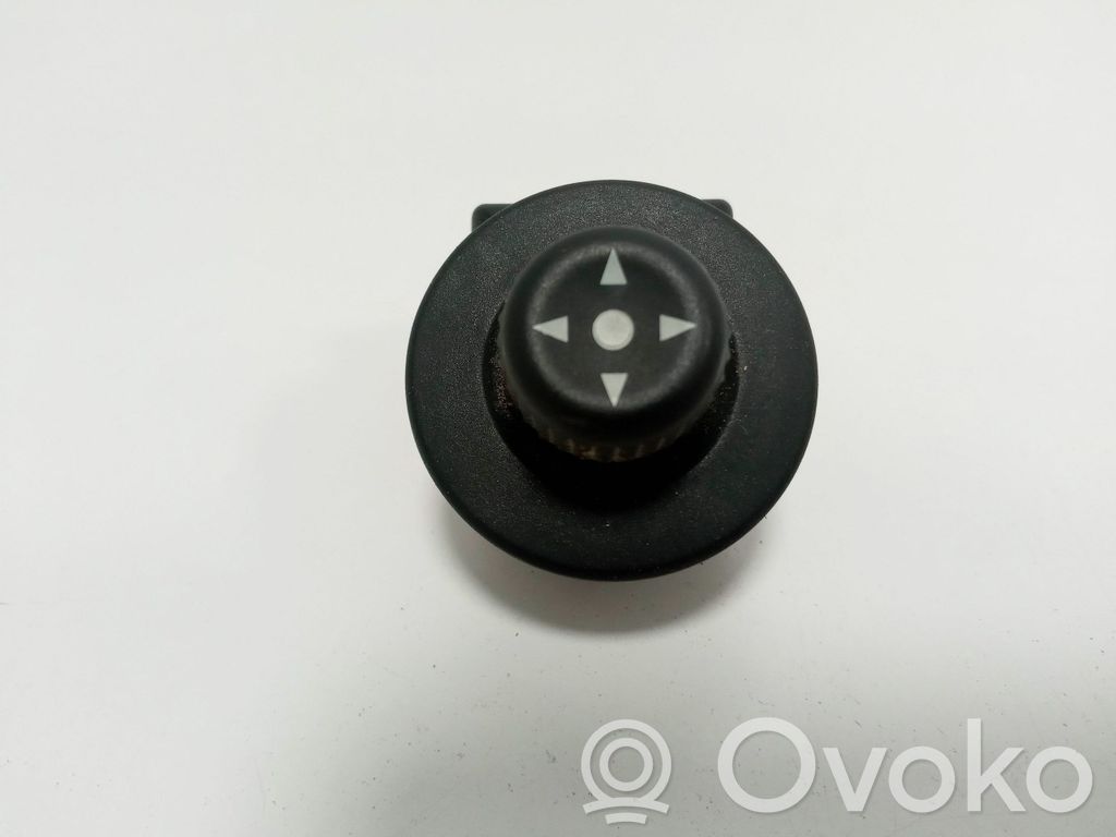 Peugeot Partner Wing mirror switch 