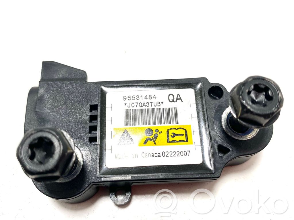 Opel Antara Airbag deployment crash/impact sensor 