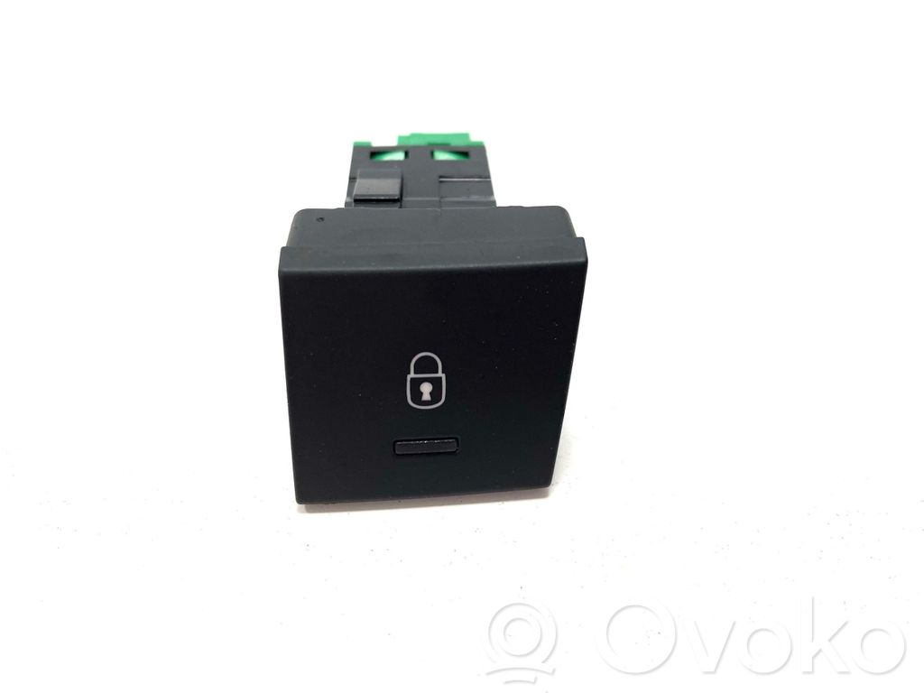 Peugeot 508 Central locking switch button 