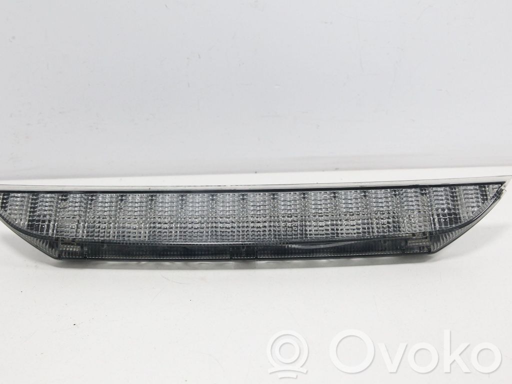 Citroen C-Crosser Third/center stoplight 