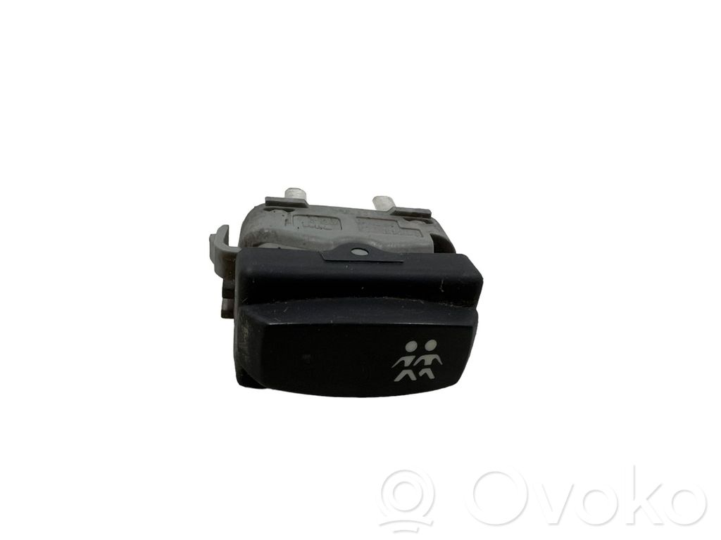 Renault Scenic II -  Grand scenic II Child safety switch 