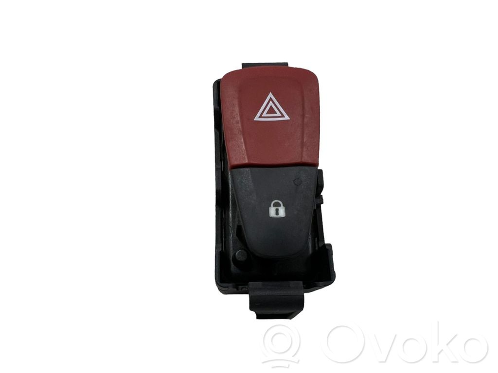 Renault Megane III Hazard light switch 