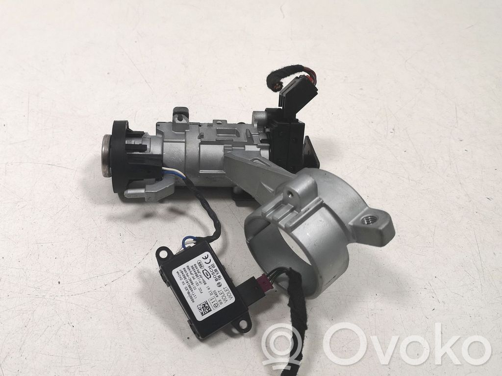 Opel Insignia A Ignition lock 